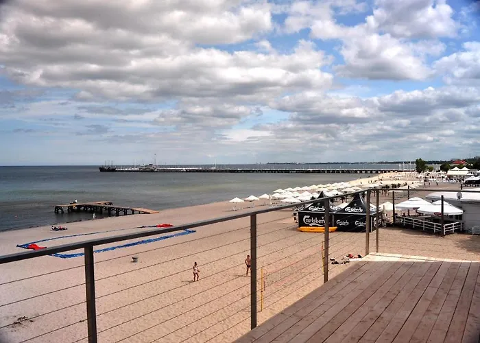 Nowa Zatoka Centrum Art & Business *