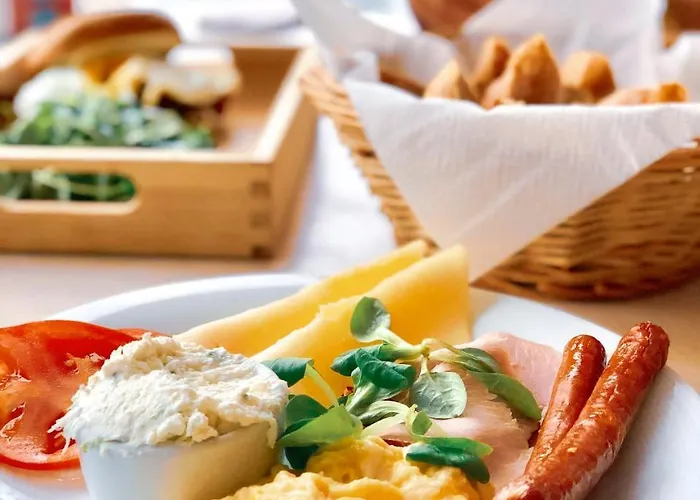 Nowa Zatoka Centrum Art & Business Aparthotel *