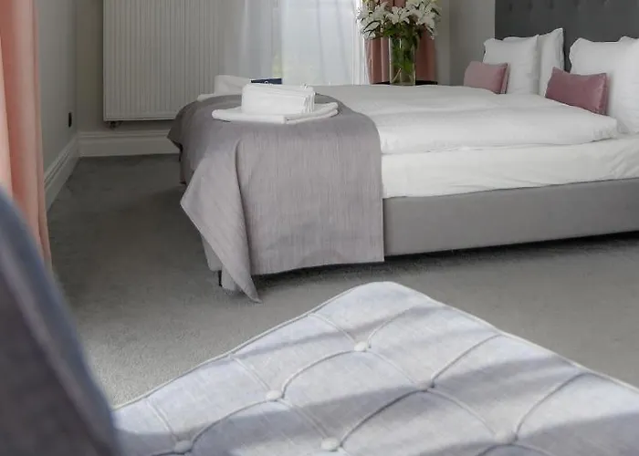 Hotel apartamentowy Nowa Zatoka Centrum Art & Business *