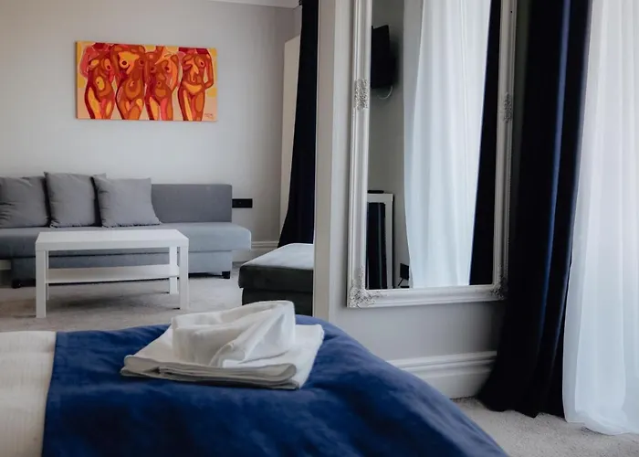 Nowa Zatoka Centrum Art & Business Aparthotel Zoppot