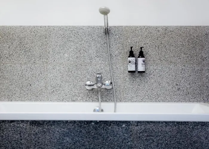 Nowa Zatoka Centrum Art & Business *