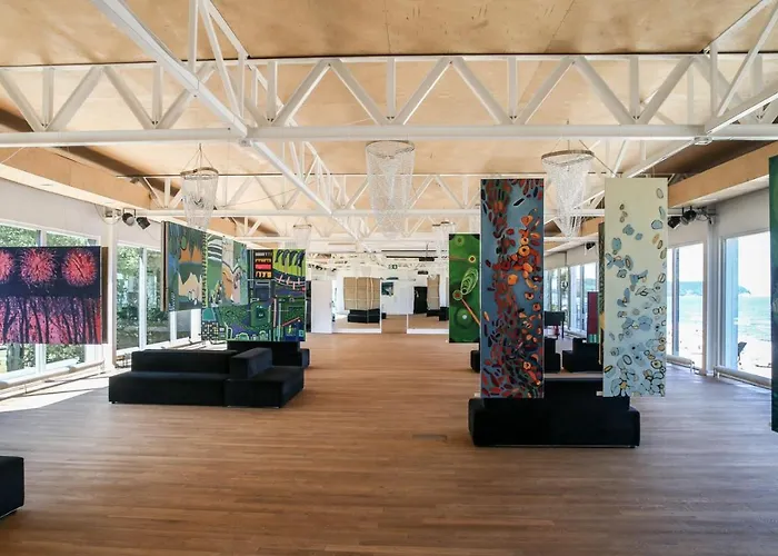 Nowa Zatoka Centrum Art & Business Aparthotel *